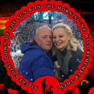 Meet your Posher, Dee